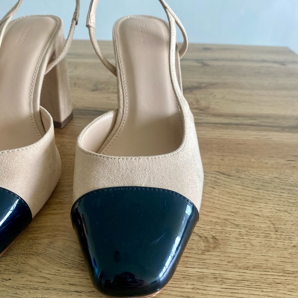 Beige & Black Cap Toe Slingback Heels | Size 8.5 | Block Heel | - Picture 5 of 6